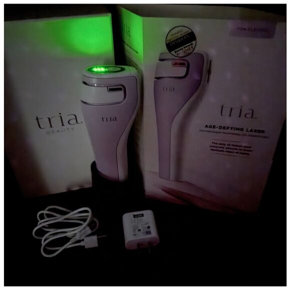 Tria Age Defying Laser Smooth Beauty Dermatology For Youthful Skin Technique - Picture 2 of 13